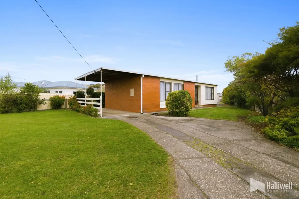 East Devonport 3房  Space and convenience near the beach!