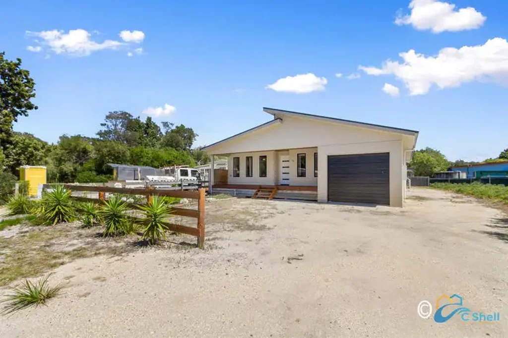 Loch Sport 4Kwarto SPACIOUS, MODERN LIVING JUST MOMENTS FROM LAKE VICTORIA