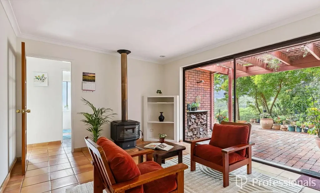 51 Spring Road, Kalamunda, WA 6076