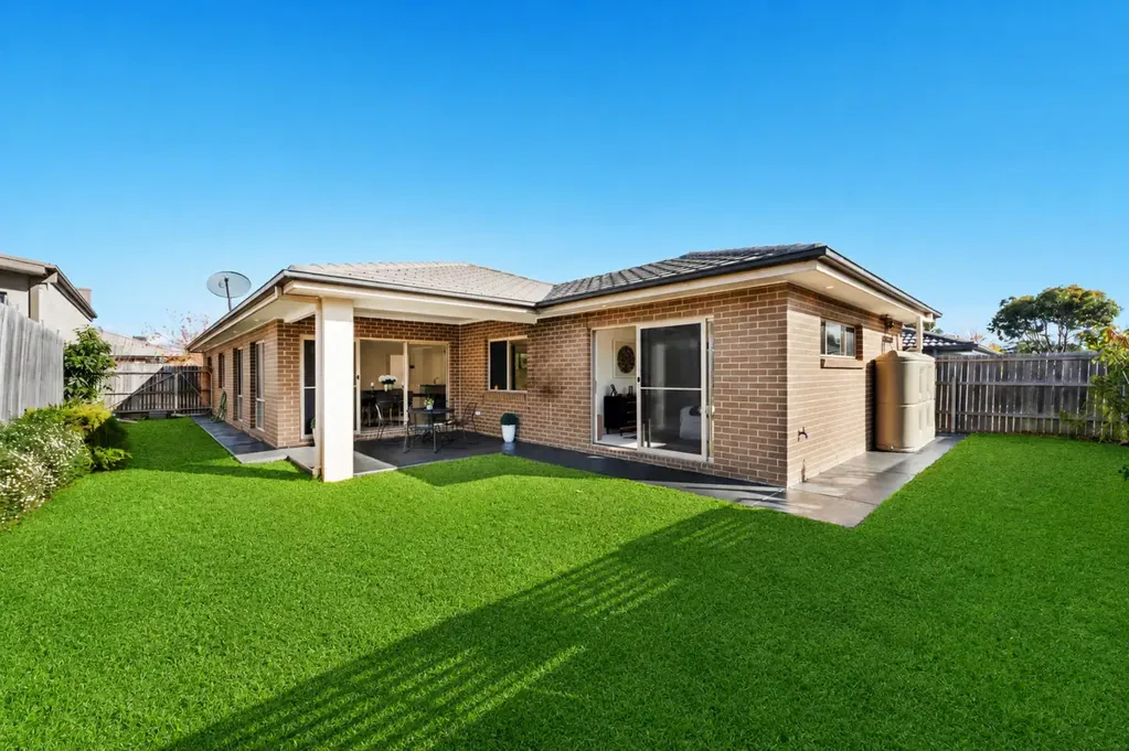 Jacka 4 Slaapkamer Immaculate Family Haven with Thoughtfully Chosen High-End Inclusions