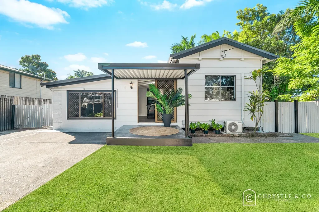 South Mackay 3 Bedroom Charming Renovated Home on a Generous Block - South Mackay