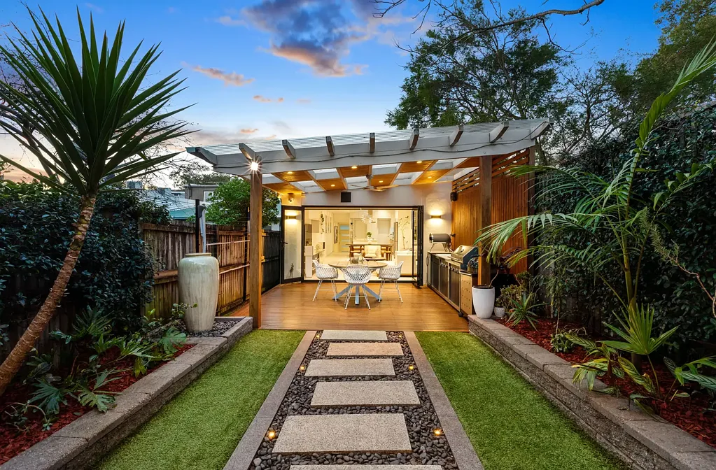 Leichhardt 3Kwarto Family oasis designed for the entertainer