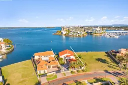 28 Brittanic Crescent, Paradise Point