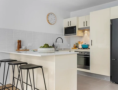 27/4 Langdon Way, Mount Hutton, NSW 2290, 3 Kuwarto, 2 Banyo, Townhouse