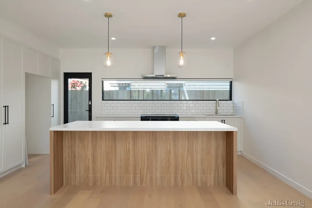 Architectural Excellence In A Tranquil Alphington Setting
