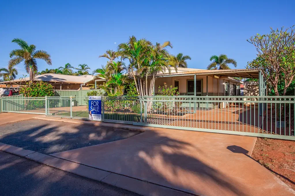 South Hedland 4 Bedroom MULTIPLE OFFERS RECEIVED!!! UNDER OFFER AFTER 2 OPENS ONLY!!!