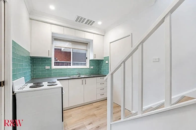 2b Mavick Crescent, Leumeah, NSW 2560, 1 slaapkamers, 1 badkamers, Townhouse