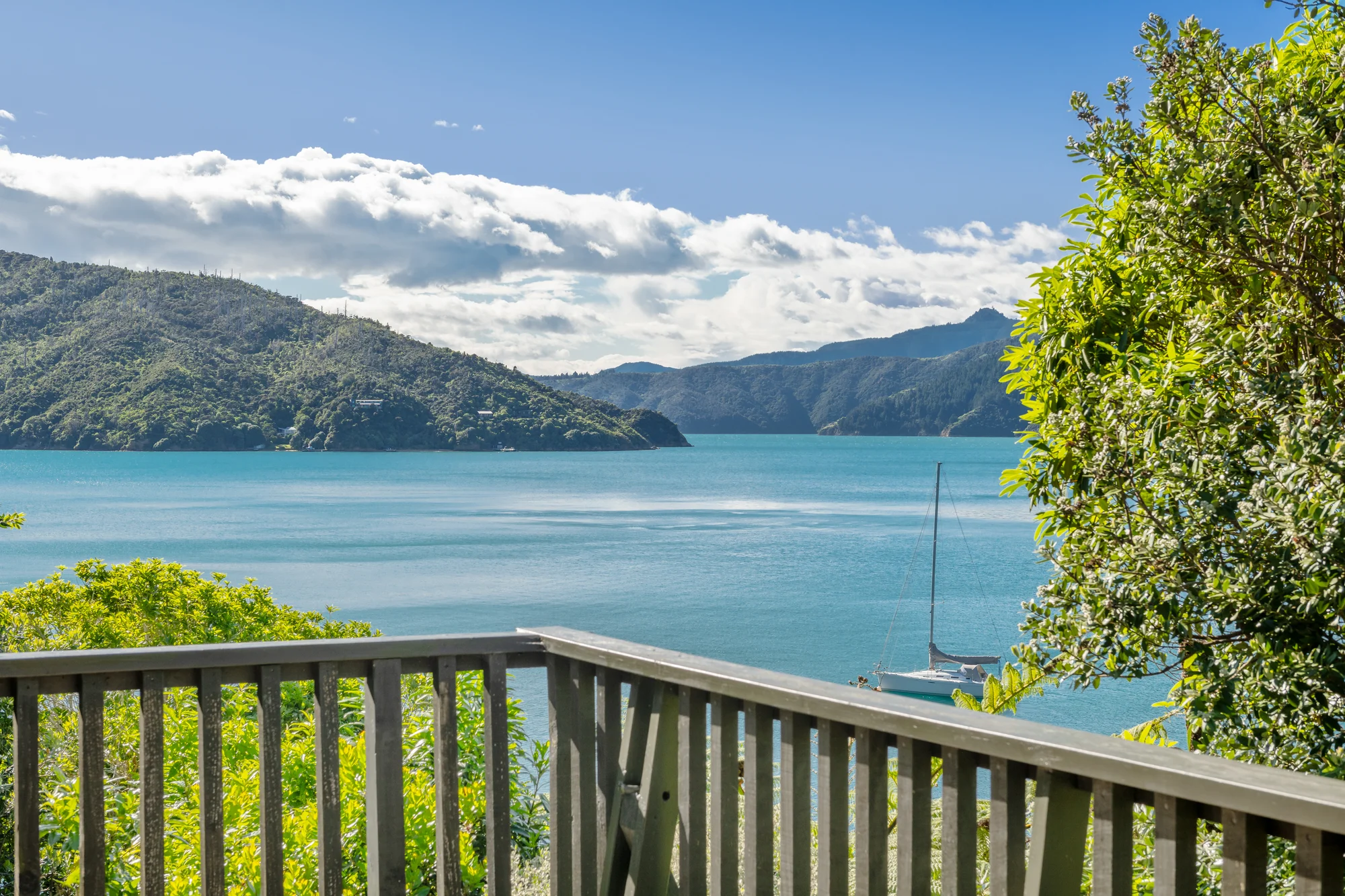 Queen Charlotte Sound 3房  Authentic Sounds living - own the Bach dream!