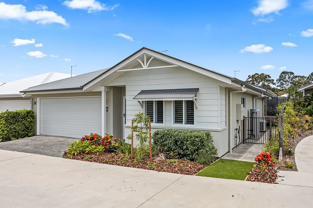 Urangan 2침실 Well Positioned and Move in Ready!