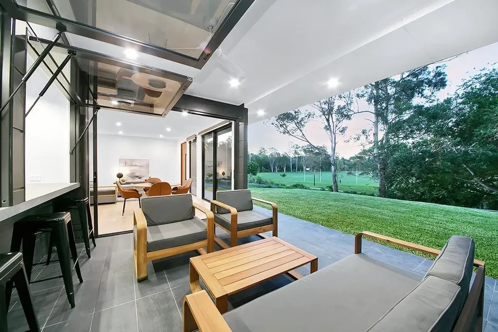 Kenmore 4ਬੈੱਡਰੂਮ Modern Architectural Elegance