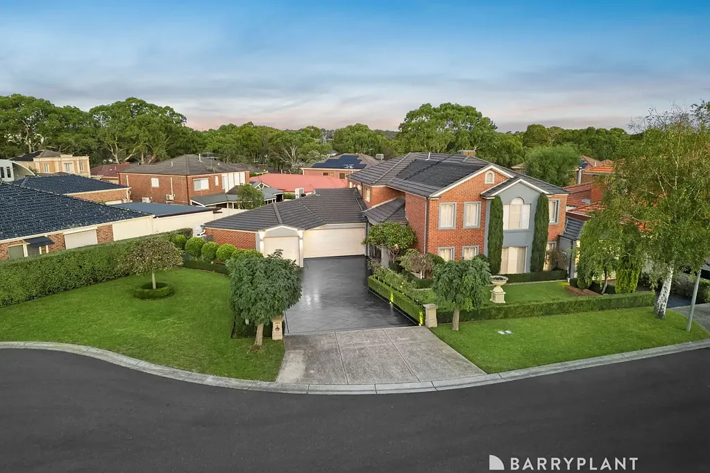 8 Merton Place, Mill Park, VIC 3082