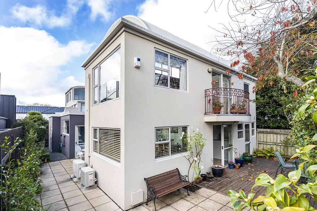Riccarton 3ਬੈੱਡਰੂਮ Architectural delight