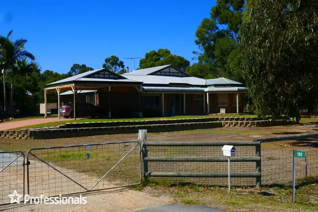 Magnificent home with plenty of space - 6 Month Lease only
