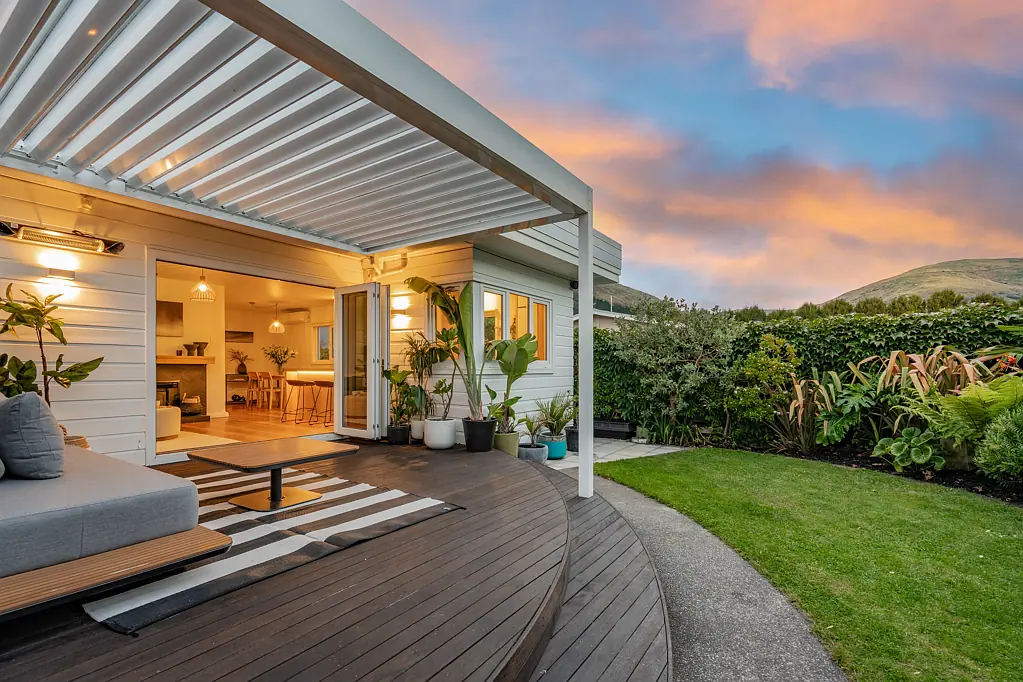 21 Van Asch Street, Sumner, Canterbury