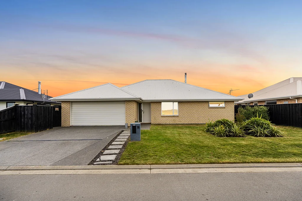 Rolleston 4 Bedroom Mclovin McLenaghan!