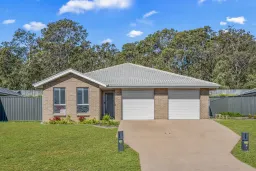 34 & 34A Shortland Drive, Aberglasslyn