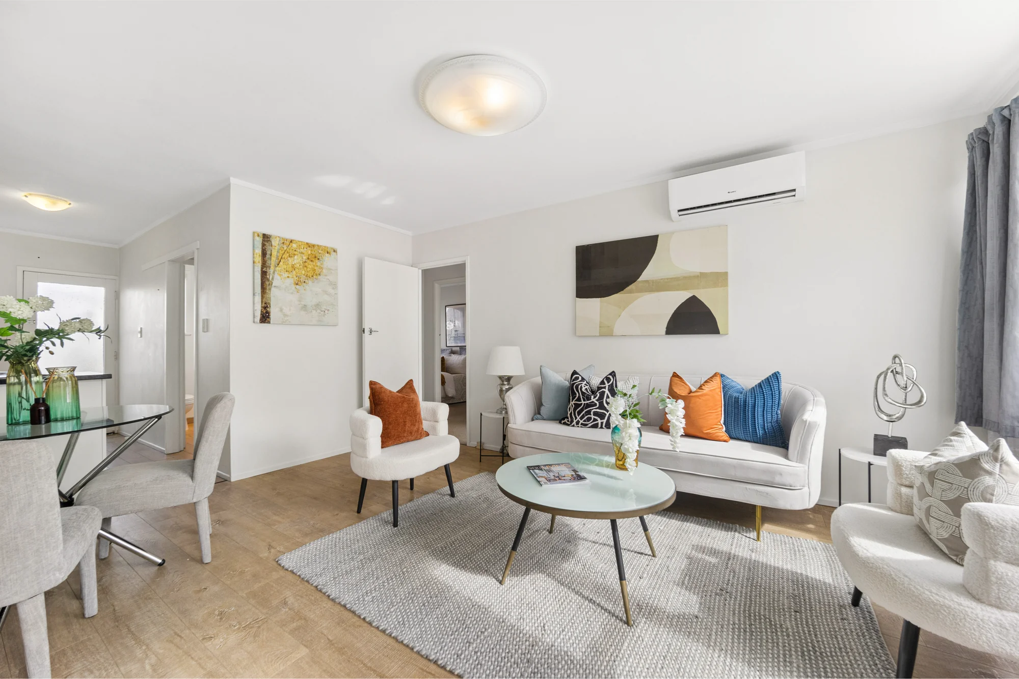 Te Atatu South 2Zimmer PRICE HEAVILY SLASHED - PRESENT ALL REASONABLE OFFERS