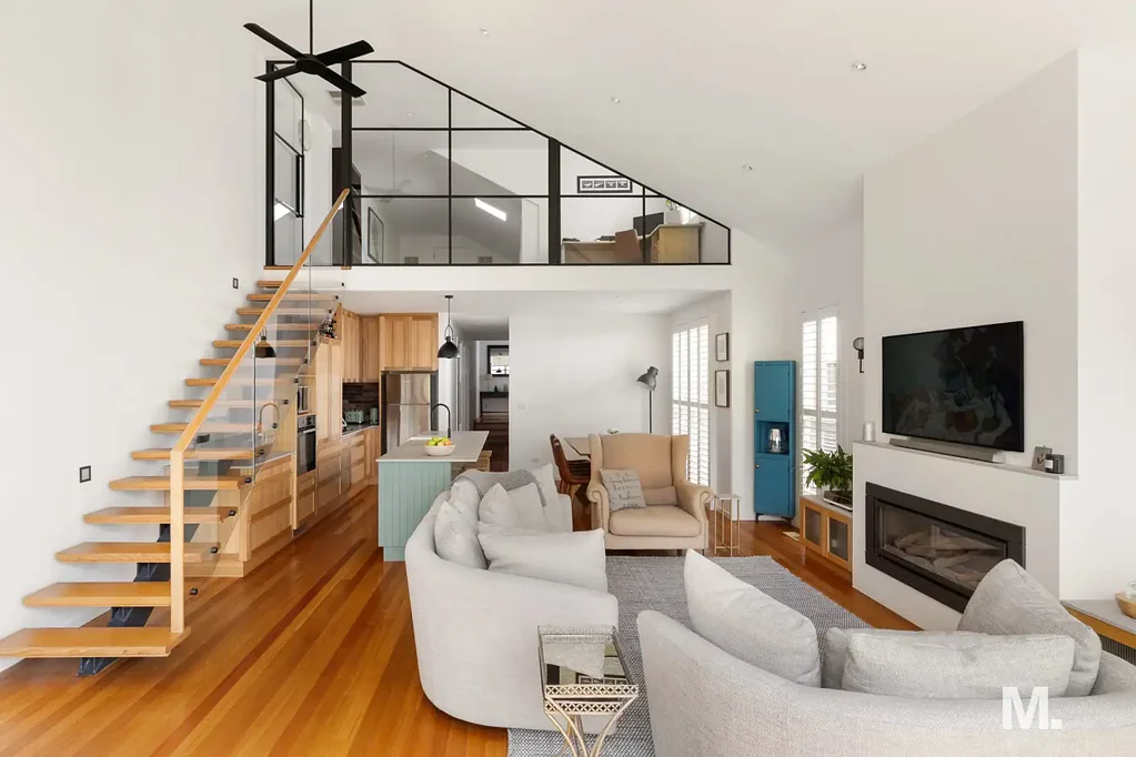 Ascot Vale 4Kwarto THIS CHARLES IS KING OF THE LOT.