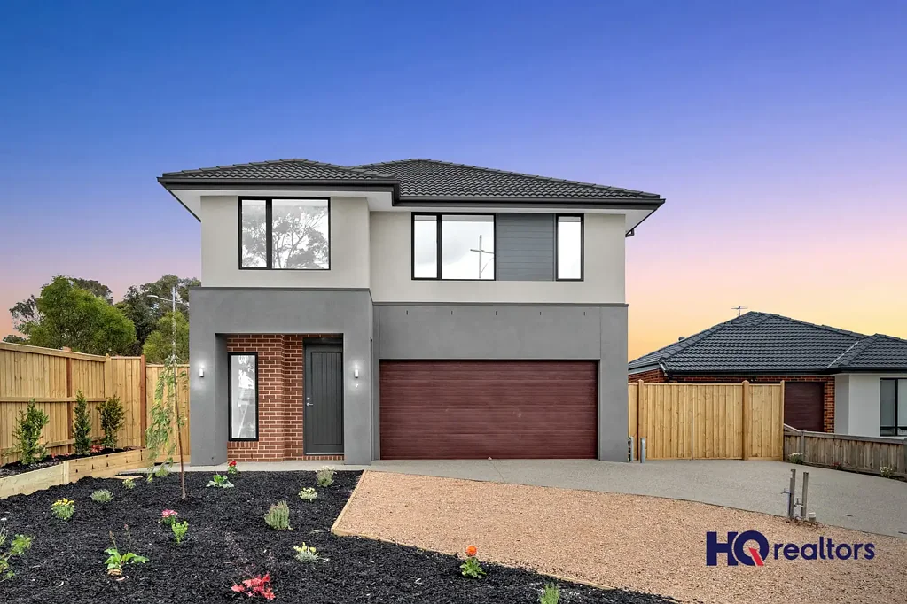 Werribee 4Kwarto Brand New Spacious Family Home in Riverwalk Werribee  Premium