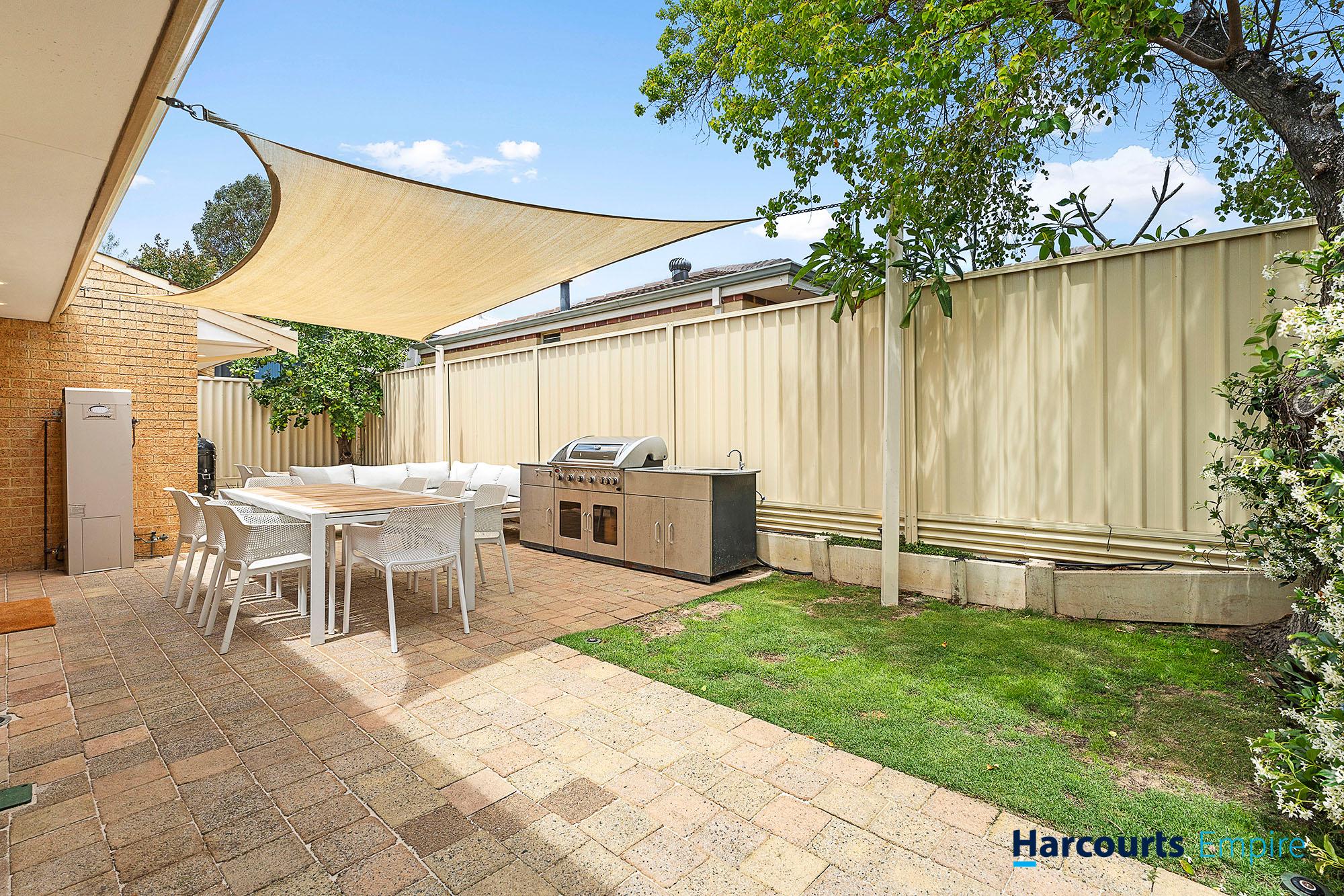 UNIT 5 10 HELMSLEY ST, SCARBOROUGH WA 6019, 0 غرف, 0 حمامات, House