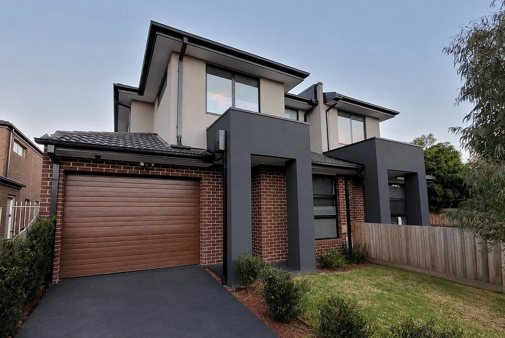 Townhouse Offering Great Location, Space and Quality
