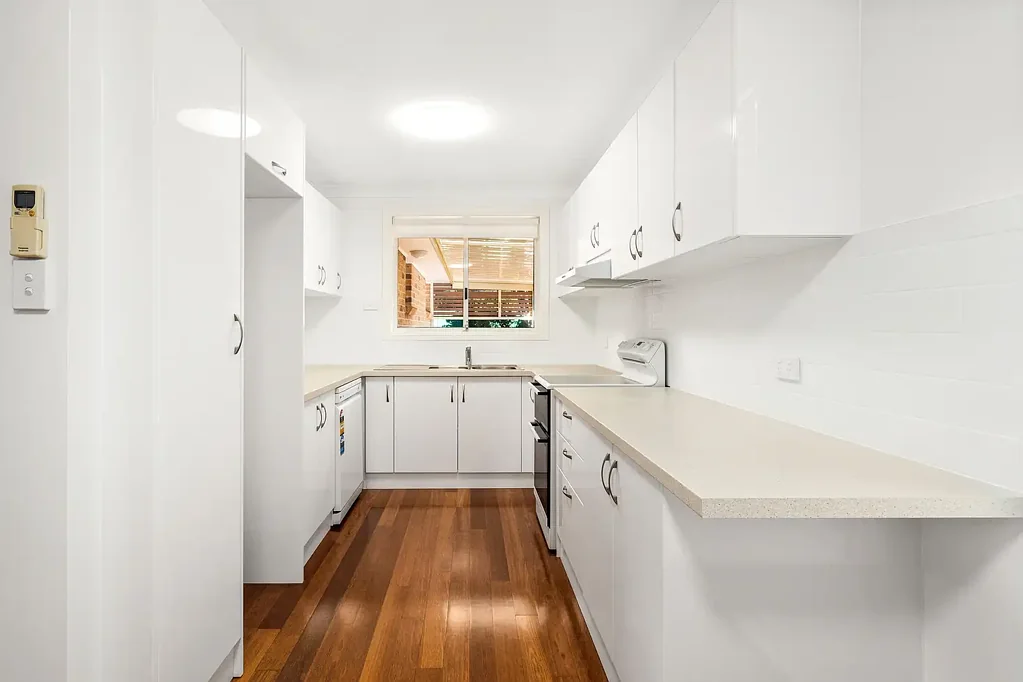 Beautifully Renovated Over-55s Villa