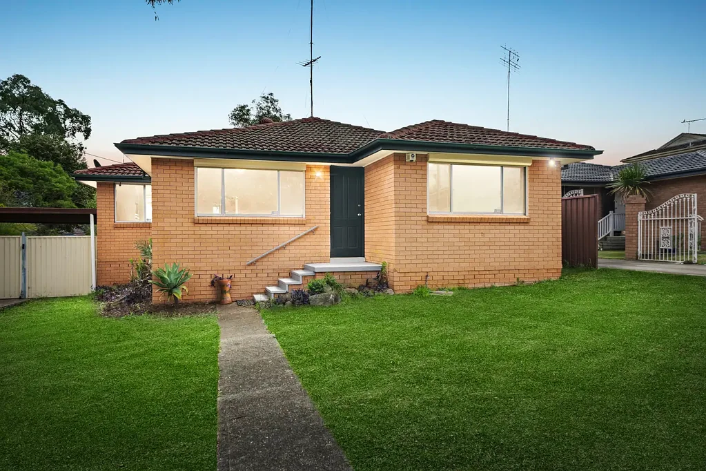 2 Nardu Place, South Penrith, NSW 2750
