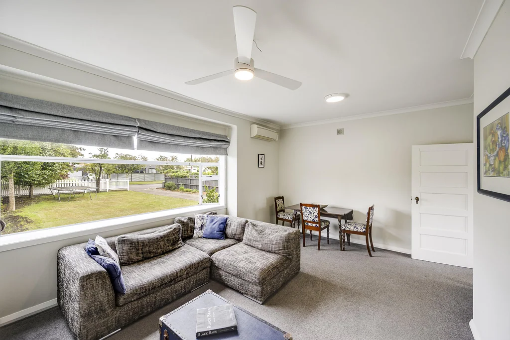 Akina 1 Bedroom Perfect freehold first home, extra rooms included