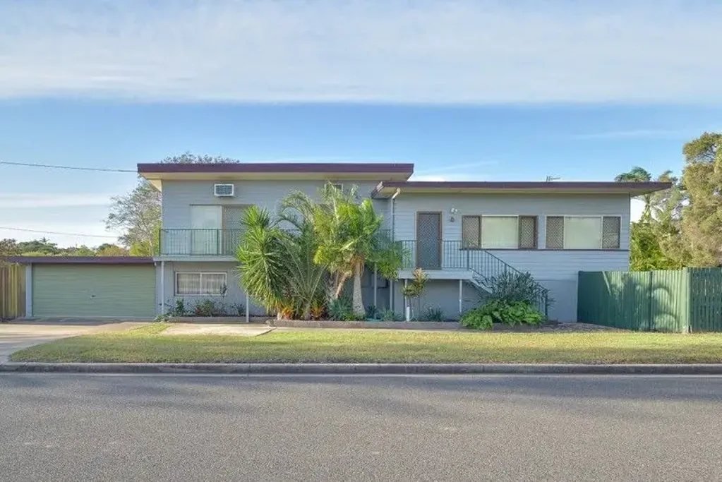 Spacious Dual‑Level Home with Multiple Living Areas and Huge Yard