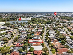 15 Sandalwood Avenue, Woodlands