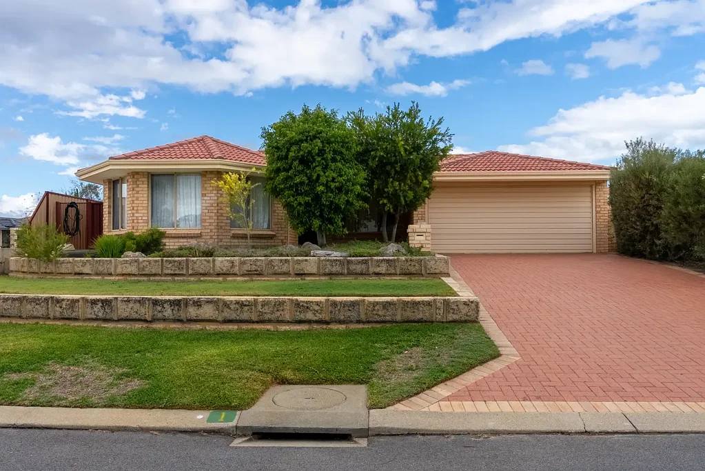 1 Excelsior Meander, Warnbro, WA 6169