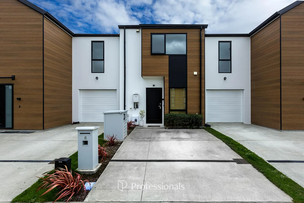 Wallaceville 2房  The Only Two-Bedroom on Cynisca Crescent