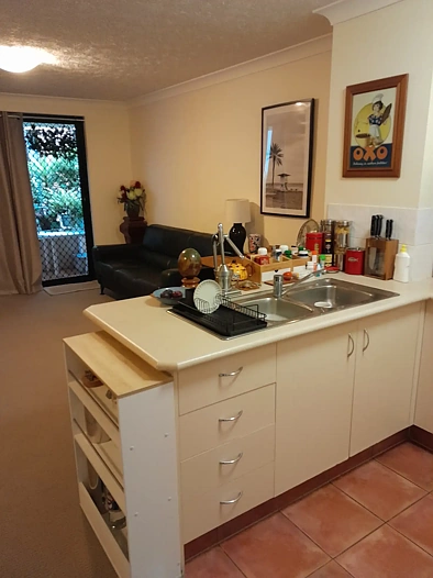 रसोईघर - Address Withheld, Southport, QLD 4215