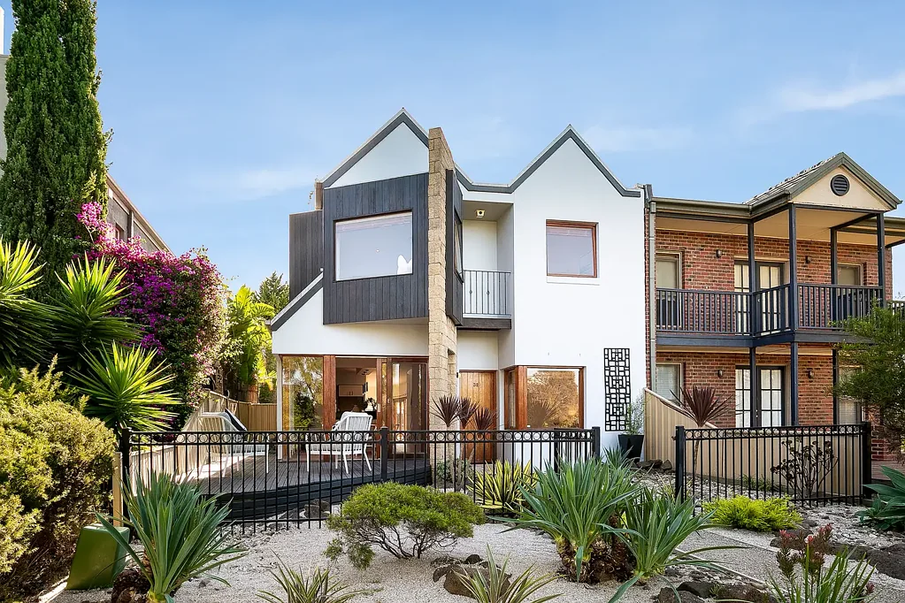 Williamstown 4Habitaciones Architect-Designed Family Oasis in Prime Williamstown Location