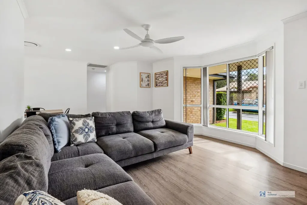 Tweed Heads South 3Kwarto Light-Filled Freestanding Home in Convenient Location.