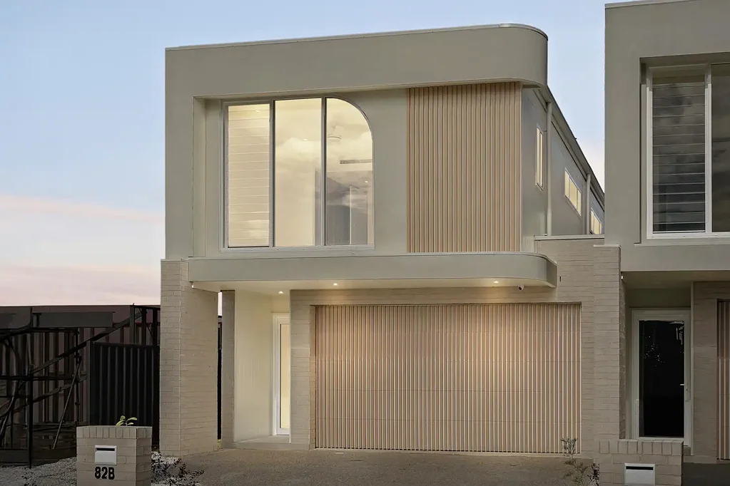 Luxury Marina Residence