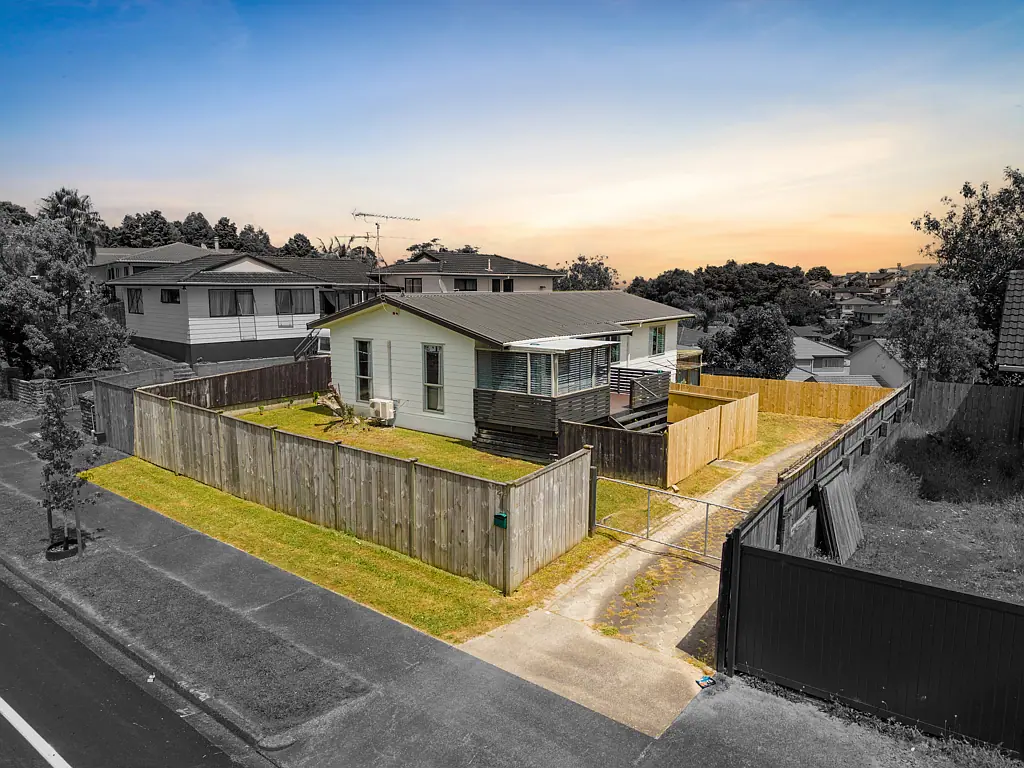23 Everglade Drive, Goodwood Heights, Auckland City, Auckland