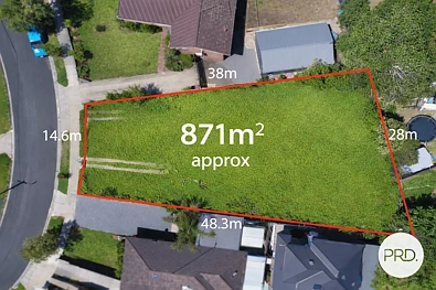 Broadmeadows 宽敞土地潜力大 优越位置近学区 宁静绿荫环境好 生活便利多选择 Pure Potential - Build Your Future in a Prime Location