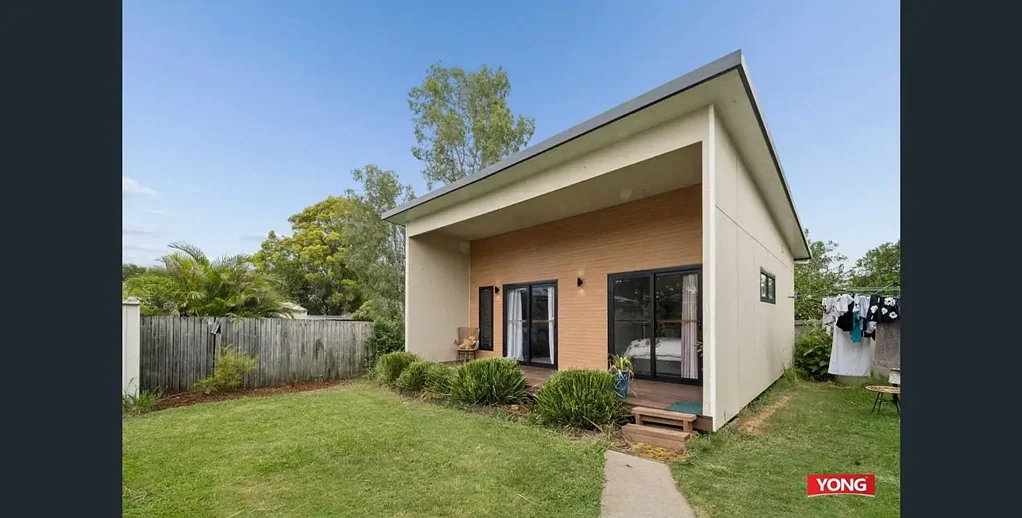 23 Doyle Street, Silkstone - Self-Contained 1 Bedroom Granny Flat