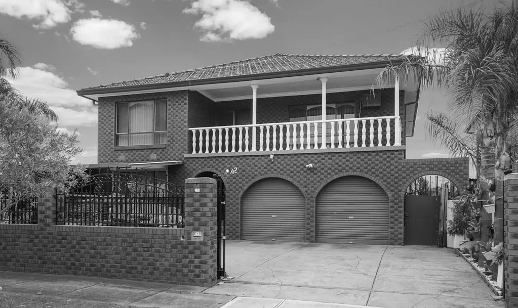 42 Tarana Crescent, Kings Park, VIC 3021
