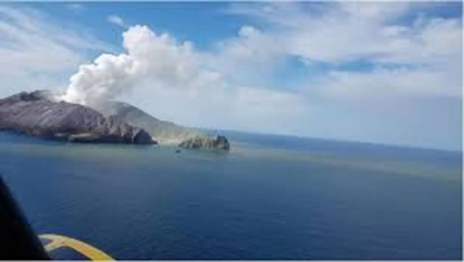 关于新西兰怀特岛火山喷发涉中国公民最新情况