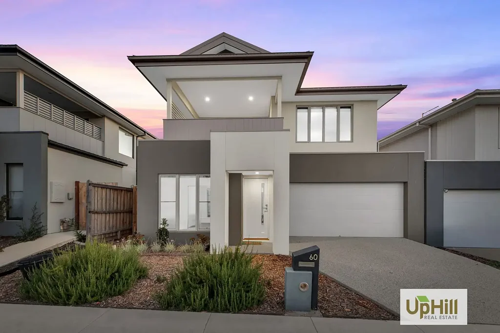 Clyde North 3 Bedroom Don’t Miss This Opportunity to Invest or Nest
