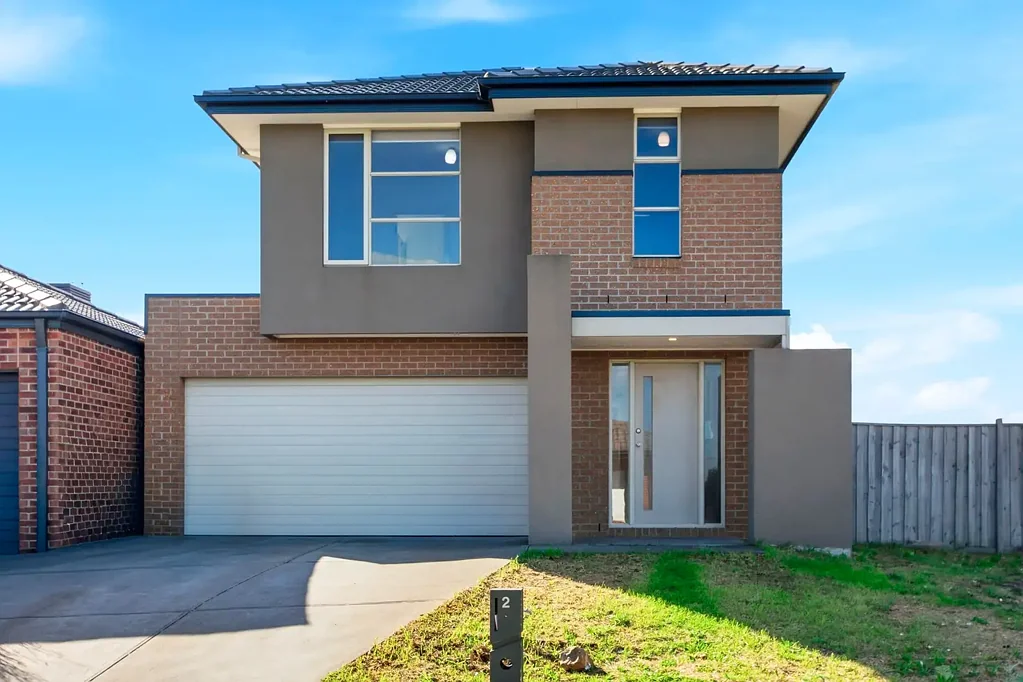 Masterpiece Located in the Heart of Tarneit - 1 week's free rent if you apply by 20/06