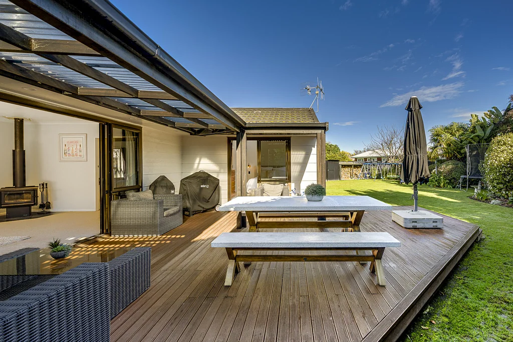Greenmeadows 3ห้องนอน Renovated Family Home on 954sqm (more or less)