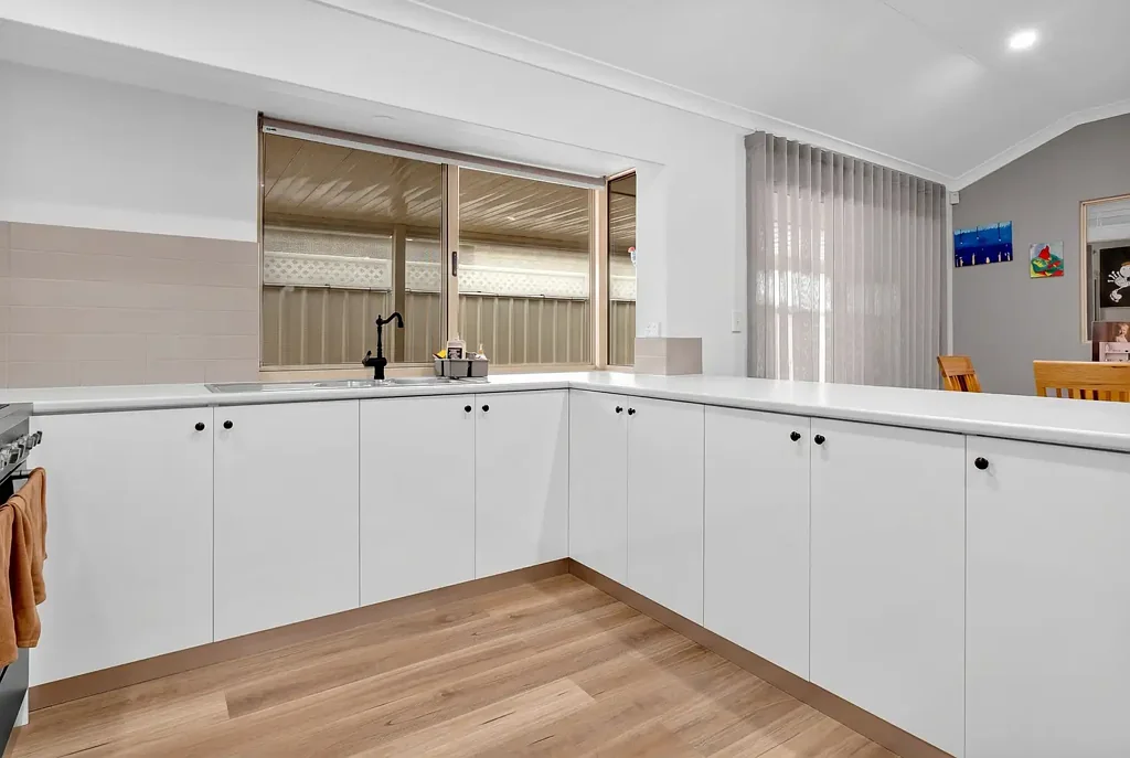 Falcon 4ਬੈੱਡਰੂਮ Spacious Family Living with Endless Potential in a Sought-After Location