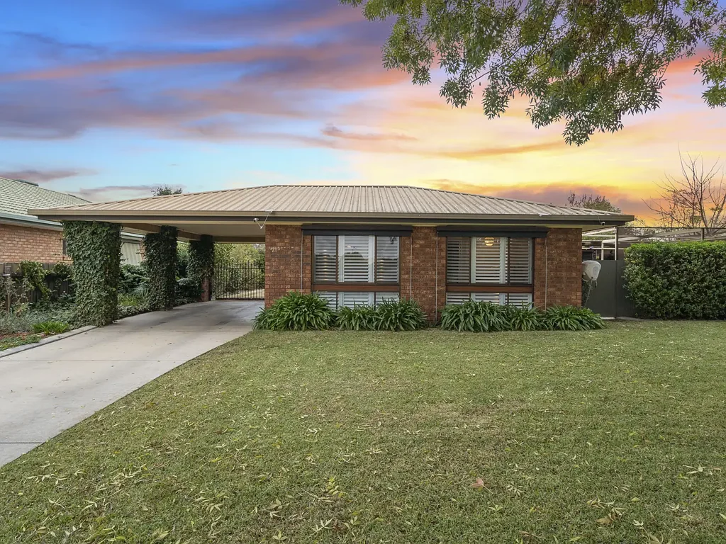 28 Banksia Drive, Corowa, NSW 2646