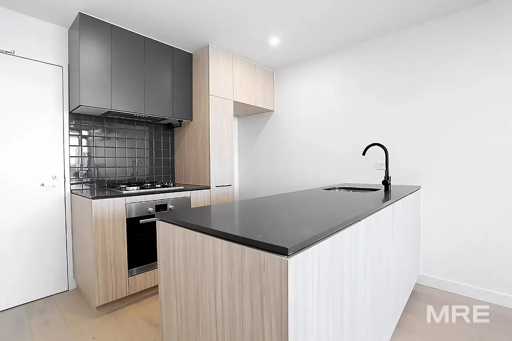 Superbly spacious in Seed