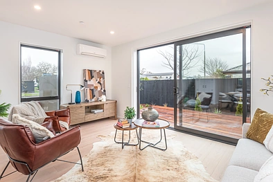 1/200 Springfield Road, St Albans, Christchurch, 2房, 2浴, Townhouse