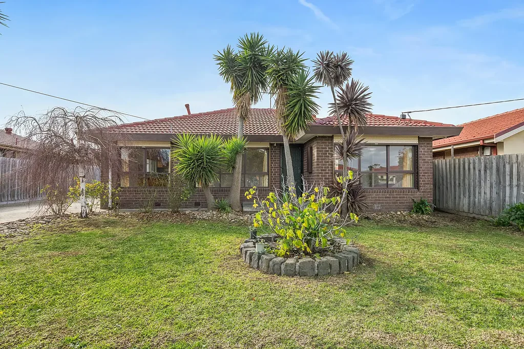 Albanvale 4Phòng ngủ Excellent Opportunity In A Prime Location!