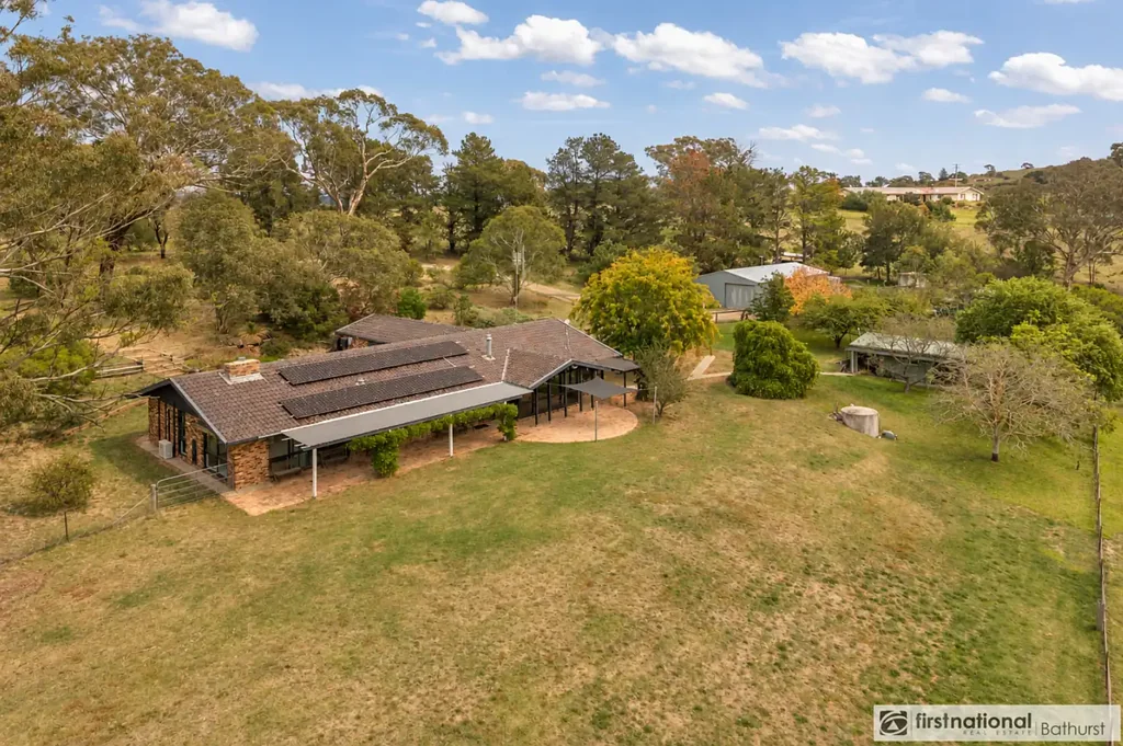 Mount Rankin 4房  “DALEBA” – Elevated Rural Sanctuary on 25 Picturesque Acres